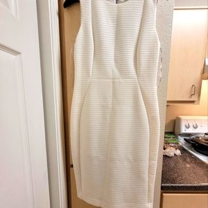 Calvin klein cream lined patterned stretchy bodycon dress.